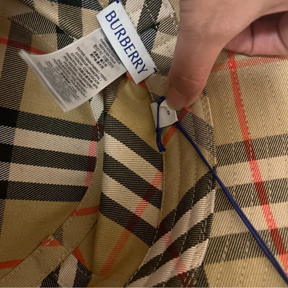 New Burberry Check Cotton Blend Bucket Hat M 58cm $480 Unisex - Picture 6 of 14